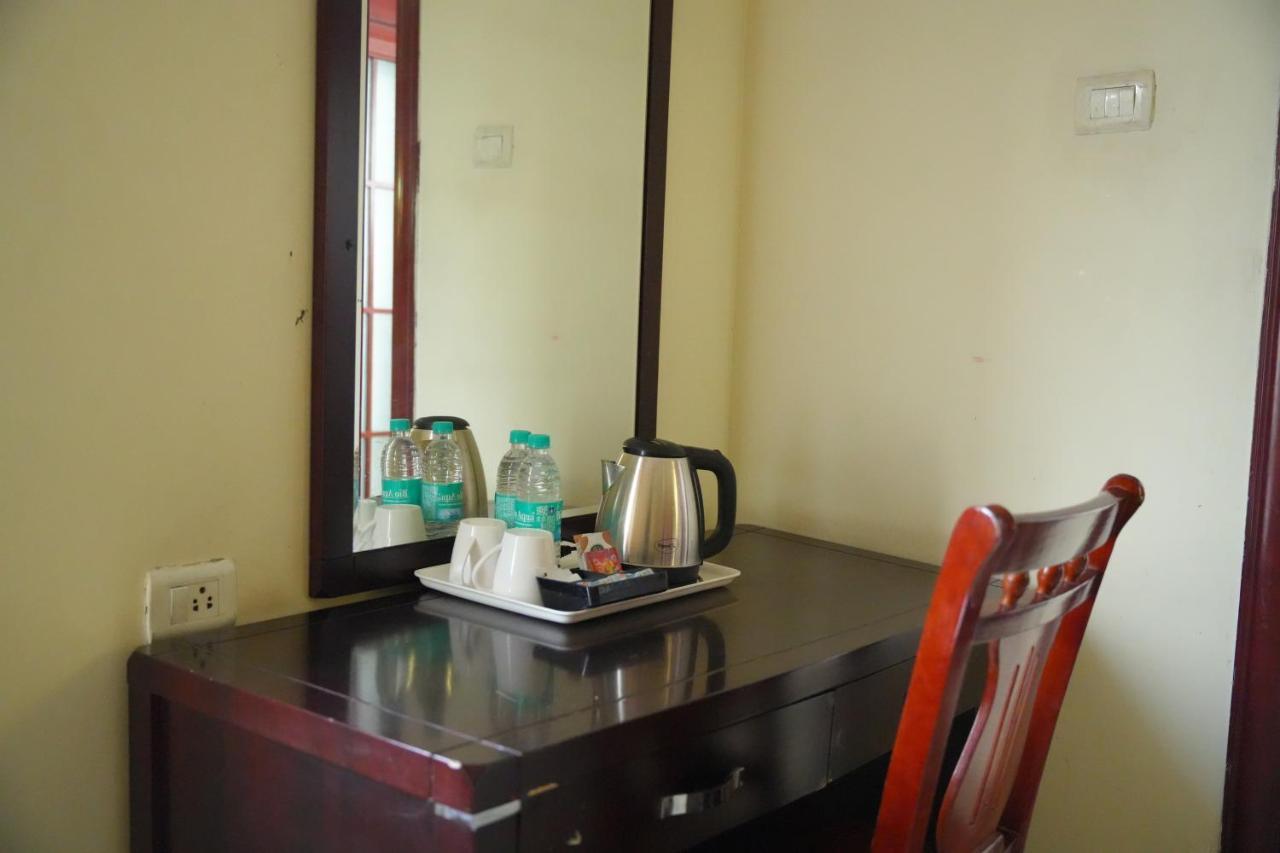 טירופאטי Mg Zion Hotel מראה חיצוני תמונה